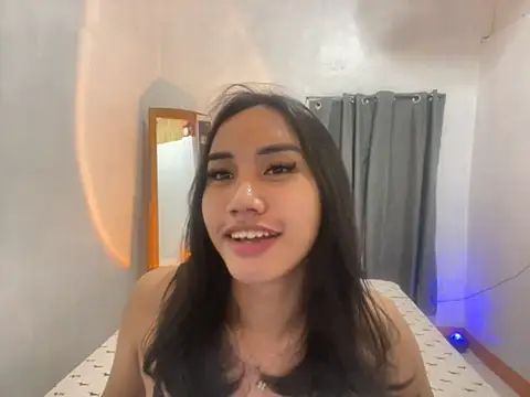 Divine Goddesss online show from October 1, 3:40 pm