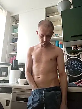 szajbusek41 online show from March 13, 12:34 pm