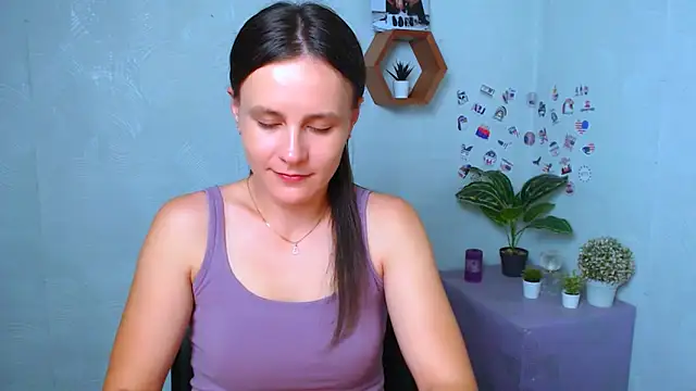 Snapshot of EvelinaMiss_ chatting on October 5, 3:27 am EvelinaMiss online show from October 5, 3:27 am