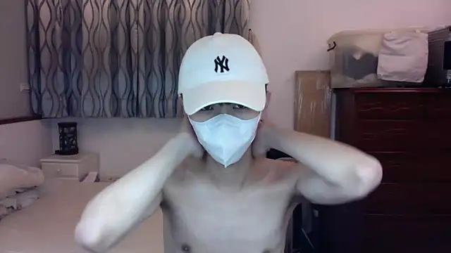 kai101010 online show from September 28, 4:12 pm