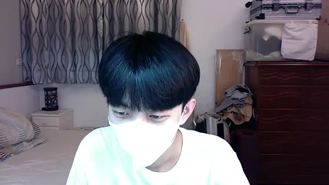 kai101010 online show from October 29, 4:20 pm