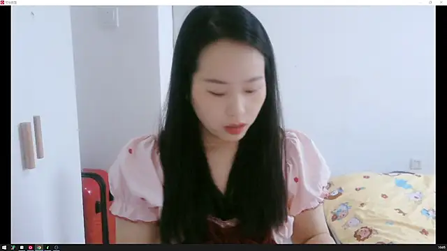 Snapshot of wxj1019 chatting on November 17, 2:06 am wxj1019 online show from November 17, 2:06 am