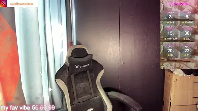 Snapshot of Caroline_lover_ chatting on October 29, 11:12 am Caroline lover  online show from October 29, 11:12 am