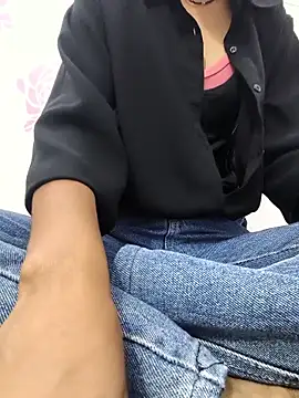 sassyishhu76 online show from September 27, 8:52 am