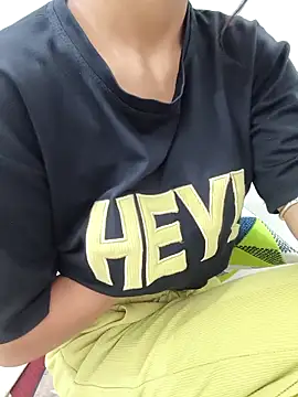 sassyishhu76 online show from February 22, 2:26 pm