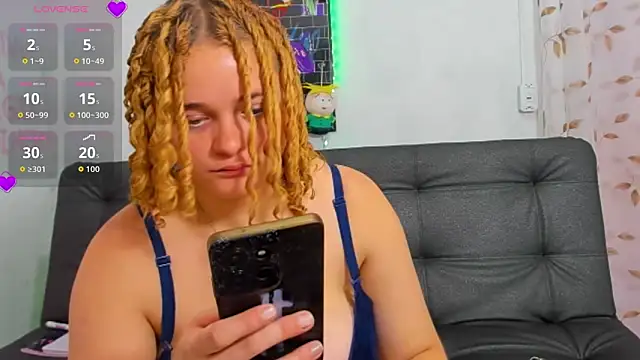 Cherrysweetyx online show from November 23, 8:08 pm