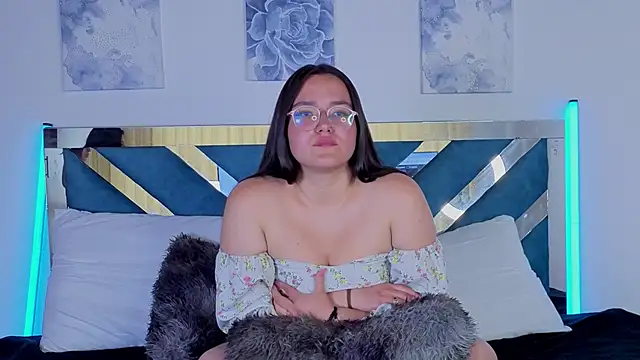 linda vega1 online show from September 17, 3:46 pm