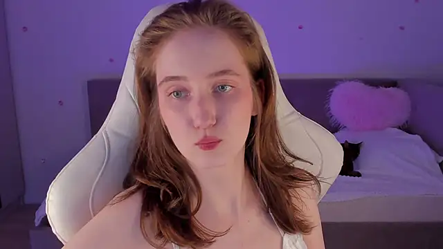 CrystalSoul  online show from October 28, 10:01 pm