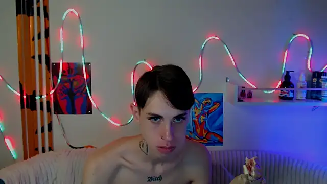 Snapshot of AlexNaughty14 chatting on November 22, 12:48 pm AlexNaughty14 online show from November 22, 12:48 pm