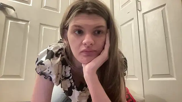 gumbiekitty online show from November 30, 6:39 am