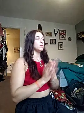 Snapshot of laradoom chatting on October 3, 11:07 am laradoom online show from October 3, 11:07 am