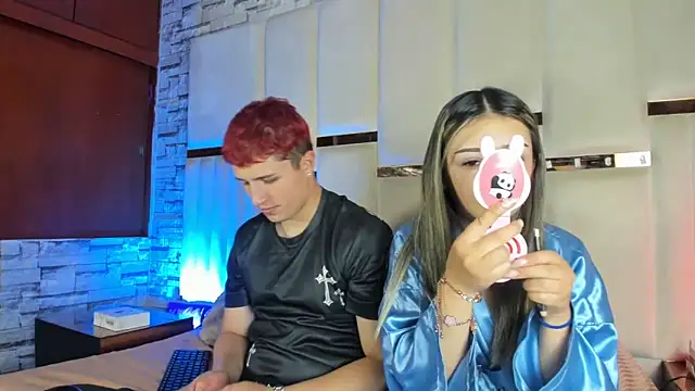 ANLLELOAndANGELA online show from March 12, 5:19 pm