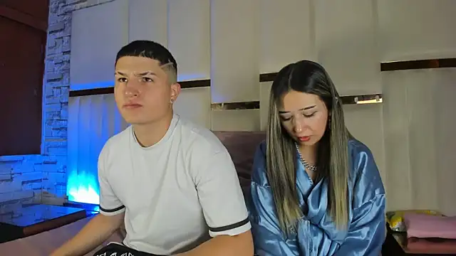 Snapshot of ANLLELOAndANGELA chatting on April 13, 4:12 pm ANLLELOAndANGELA online show from April 13, 4:12 pm