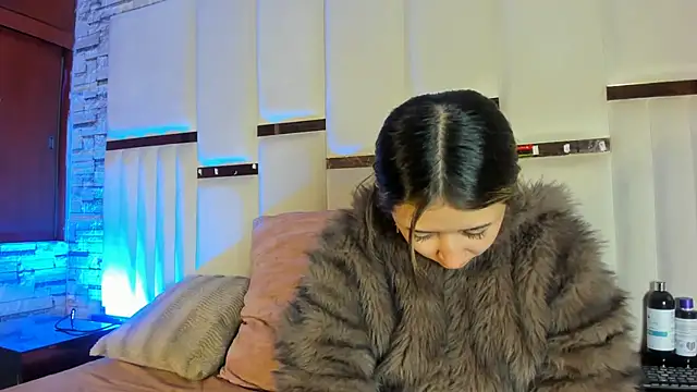 Snapshot of ANLLELOAndANGELA chatting on April 19, 4:39 pm ANLLELOAndANGELA online show from April 19, 4:39 pm