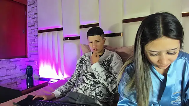 Snapshot of ANLLELOAndANGELA chatting on May 16, 3:55 pm ANLLELOAndANGELA online show from May 16, 3:55 pm