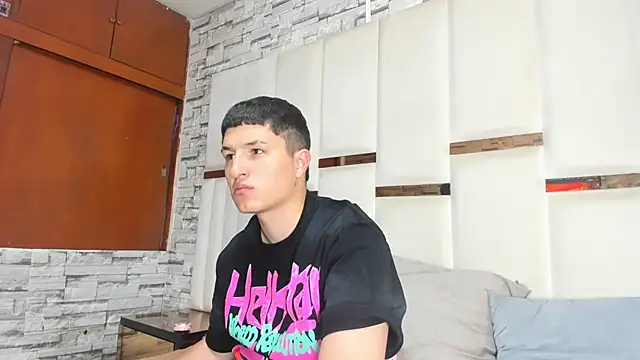ANLLELOAndANGELA online show from July 28, 5:23 pm