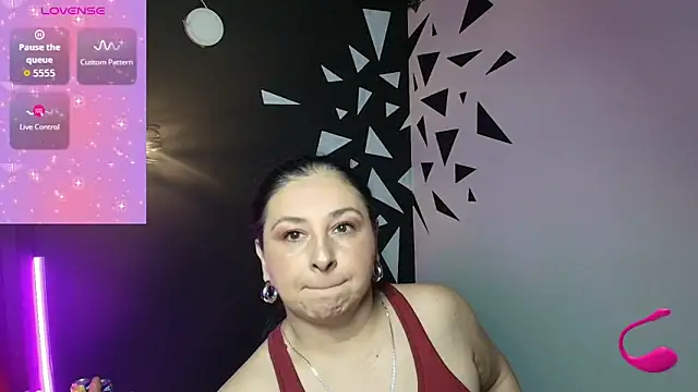 AgataThompson  online show from October 9, 7:34 pm