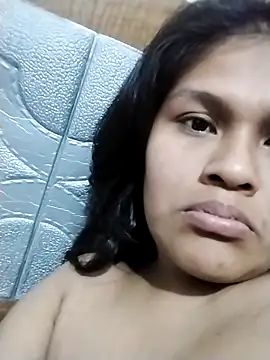 Snapshot of Karin_39 chatting on March 7, 1:35 am Karin 39 online show from March 7, 1:35 am