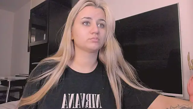 BarbaraSiren online show from November 1, 12:07 pm