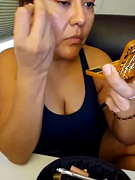 sw33th3art online show from September 26, 5:28 pm