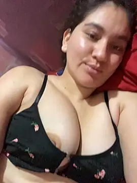 lunasexyhot18 online show from September 20, 3:24 pm