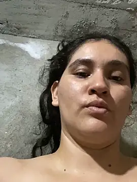 lunasexyhot18 online show from September 22, 5:15 pm