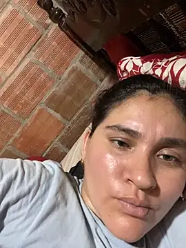 lunasexyhot18 online show from October 4, 8:51 pm