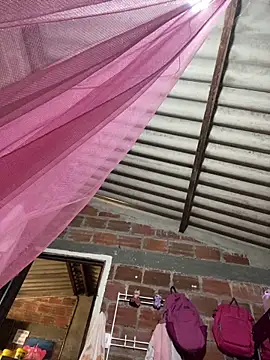 lunasexyhot18 online show from November 4, 5:23 pm