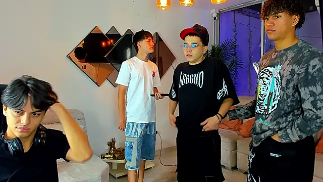 Houseofwarrios online show from March 6, 5:26 am