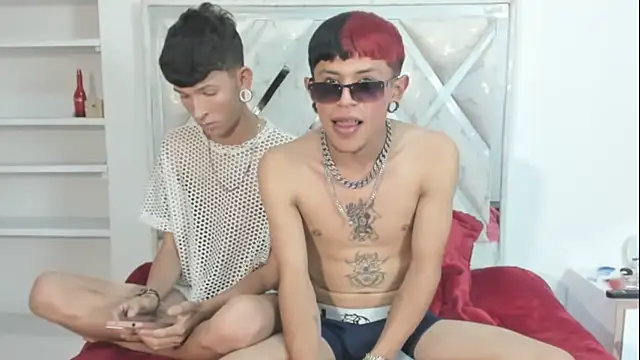 Snapshot of DemianSalvatore chatting on October 14, 12:00 am DemianSalvatore online show from October 14, 12:00 am