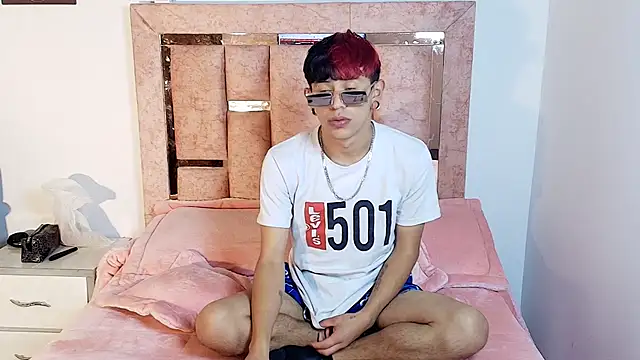 DemianSalvatore online show from November 6, 1:06 am