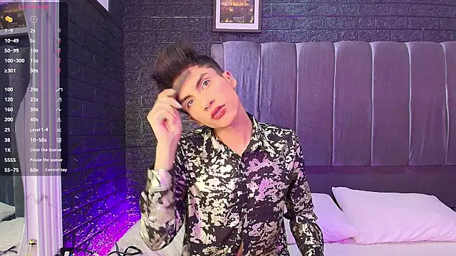 Snapshot of Erick_Velveth chatting on February 21, 4:57 am Erick Velveth online show from February 21, 4:57 am