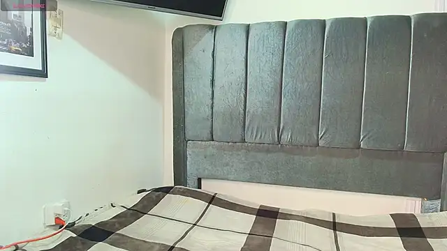 Snapshot of Erick_Velveth chatting on April 6, 8:59 am Erick Velveth online show from April 6, 8:59 am