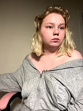 lame cat online show from September 21, 12:01 am