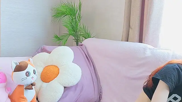 Little rosy online show from May 15, 4:30 am