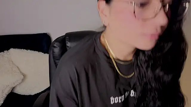 amyross s1 online show from November 16, 8:53 am