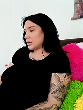 Snapshot of mariabloom9 chatting on October 27, 12:09 pm mariabloom9 online show from October 27, 12:09 pm