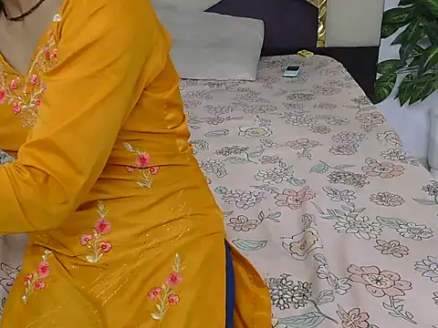 Lovelyy-couple online show from November 15, 10:56 am