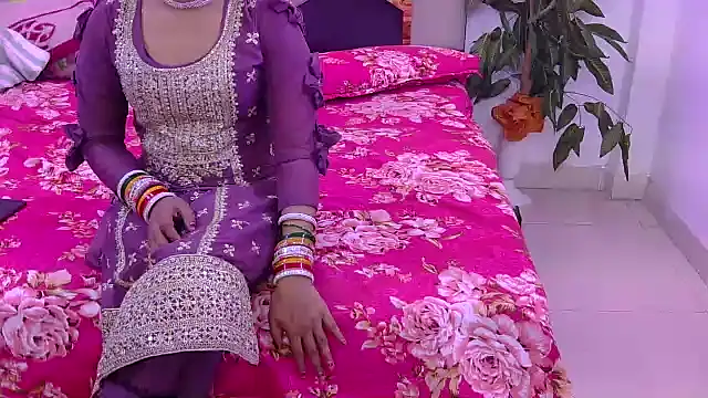 Lovelyy-couple online show from March 22, 4:21 pm