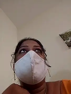 TAMIL AMMUSRI online show from September 22, 7:10 am