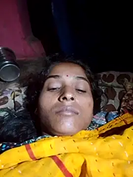 Snapshot of Hot_reshmaji chatting on October 31, 10:00 pm Hot reshmaji online show from October 31, 10:00 pm