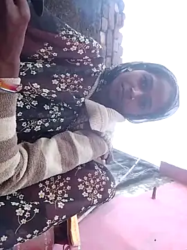 Snapshot of Hot_reshmaji chatting on November 30, 1:31 am Hot reshmaji online show from November 30, 1:31 am