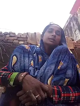 Hot reshmaji online show from December 20, 4:30 am