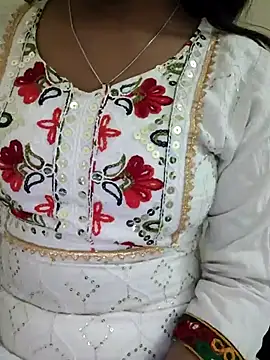 Snapshot of Disha-_00 chatting on November 20, 5:29 am Disha- 00 online show from November 20, 5:29 am