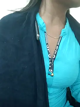 Snapshot of Disha-_00 chatting on December 19, 5:36 am Disha- 00 online show from December 19, 5:36 am