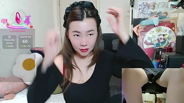 sallycui online show from March 11, 12:33 pm