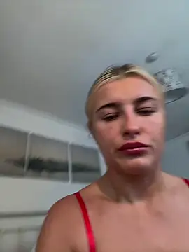 BabyBluexox online show from January 9, 10:40 am