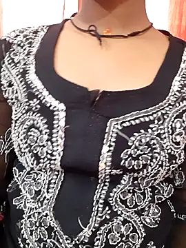 pari rani7 online show from December 17, 3:45 am