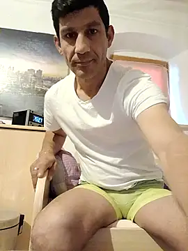 Snapshot of Casianantoonnio chatting on October 18, 1:45 pm Casianantoonnio online show from October 18, 1:45 pm