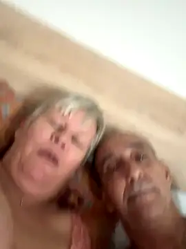 Snapshot of VyC7564 chatting on October 18, 9:21 am VyC7564 online show from October 18, 9:21 am